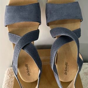 Dr. Scholl's Women's Navy and Tan Sandals